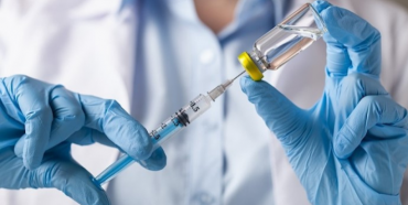 Щеплення від грипу та COVID-19: чи можна вакцинуватися одночасно?
